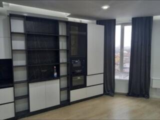 Centru, apartament cu 2 odăi, bloc nou, Inamstro