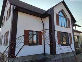 14285 Продам 2-х этажный дом с ремонтом на ...