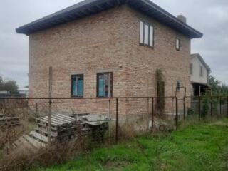 Продам 2-х этажный дом на поселке Котовского