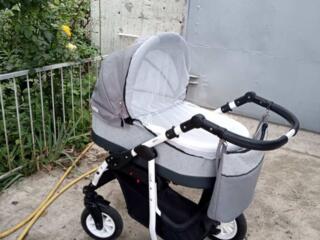 Продам коляску 2 в 1, в очень хорошем состоянии