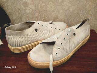 Продам обувь, состояние новой