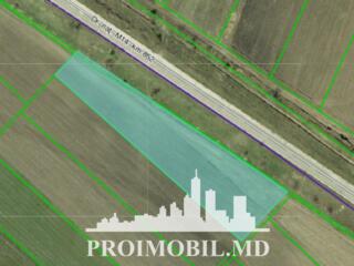 Spre vânzare se oferă teren pentruconstrucție divizat în 3 părți a ...