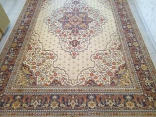 Продам ковёр размер 3 х 2