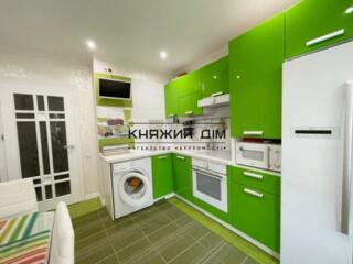 Продаж 3-кімнатної квартири на Позняках, вул. Урлівська, 36А. Будинок 