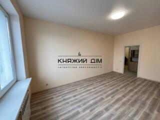 БЕЗ Комісії Продаж 3х кімнатної квартири по вул. Срібнокільська 3В ( .