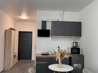 Предлагается к продаже стильная студия с современным и очень красивым 