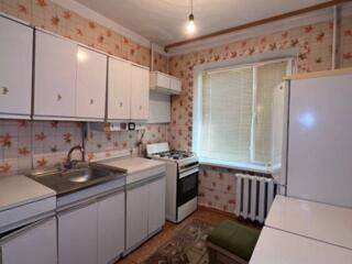 Сдается 2-комнатная квартира в ЦЕНТРЕ города Тирасполь. ЯН. НЕДОРОГО.