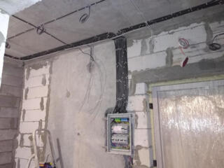 Электро работы, автоматы, прокладка кабеля.