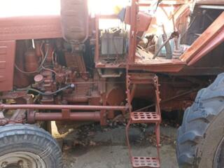 Трактор модели Т-25