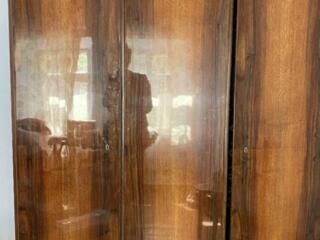 Шкаф под реставрацию