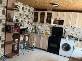 Продаём Дом Дачу в селе Бык 5 км от Кишинёва - 6 соток= 72.000 Евро