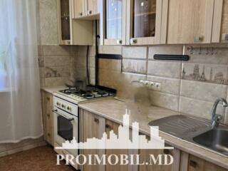 Vă propunem spre vânzare acest apartament cu 2 camere și living, ...