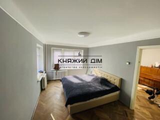 Продаж 2 кімнатної квартири в Шевченківському районі. на Сирці, м. ...