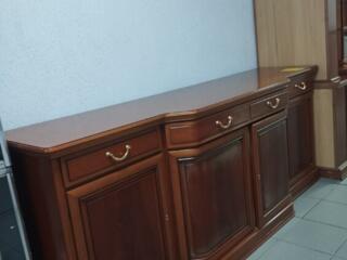 Комод. Массив дуба. Б. У. Доставляем по Приднестровью.