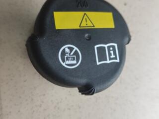 Крышка расширительного бачка