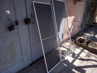 Продам. Сетки на окна.