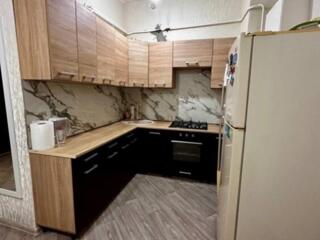 Кухня-вітальня 15 м2 + спальня 19 м2. АОГВ. Капремонт.