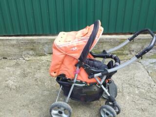 Продаю коляску, недорого