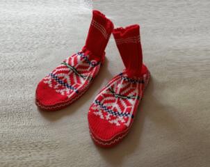 Носки с подошвой - для тепла и хорошего настроения)