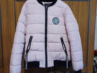 Куртки р. 38-40