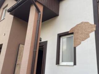 Продаётся новый двухэтажный дом в Фонтанке.