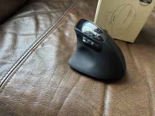 Беспроводная вертикальная эргономичная оптическая мышь TECKNET