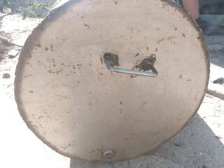 Продам нержавеющую бочку на 200 л под шампанское