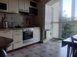 Продам 4х к квартиру на Вильямса 44,