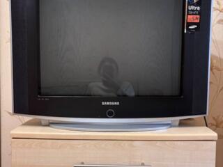 Телевизор Samsung Ultra Slim