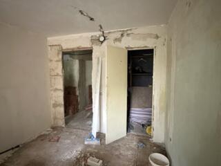 2-к квартира под капитальный ремонт. Балка. Ул. Одесская