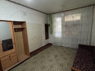 БЮДЖЕТНОЕ предложение комната с балконом 3/5 эт Кировский