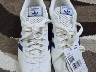 Продаются оригинальные кроссовки ADIDAS.