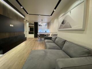 Продаж 3к квартири з новим якісним ремонтом. У квартирі зроблений ...