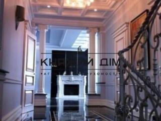 Без комиссии !!!Просторный Коттедж 809 м2 в 3 этажа на участке с ...