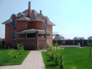 БЕЗ КОМИССИИ! Срочно! продается отличный 3-х этажный коттедж VIP ...