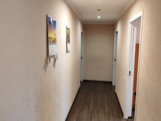 Продается 3-х комнатная квартира 62 кв, с ремонтом