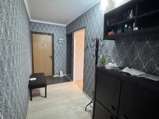 Продам 3-комнатную квартиру на Баме