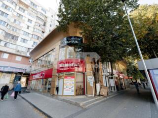 Se oferă spre chirie spațiu comercial amplasat pe bd. ...