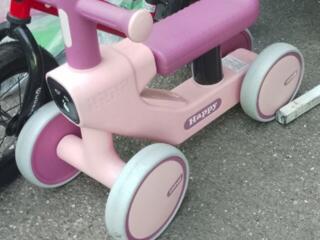 Продам беговел