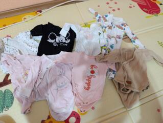 Детская одежда от 0-6 месяцев в хорошем состоянии