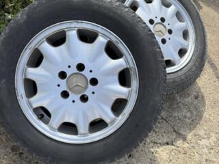 Оригинальные диски с резиной на W210