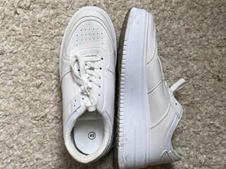 Куплены в Италии, новые!