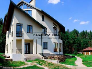 Дом площадью 828кв. м расположен на самой высокой точке закрытого ...