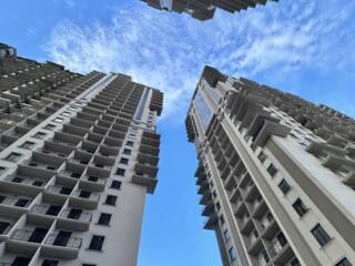 В продаже просторная трехкомнатная квартира в новом доме ...