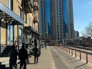 довгострокова оренда торгові площі Київ, Печерський, 120000 грн./міс.