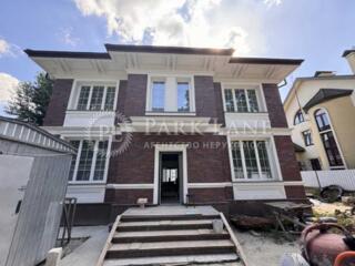 продаж 5-к будинок Київ, Печерський, 1600000 $