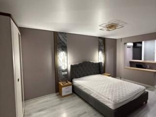 Продажа 1-к 7/9 эт. Варницкий проект в евроремонте с мебелью и техн.