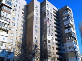 2-х комнатная квартира, в кирпичном доме