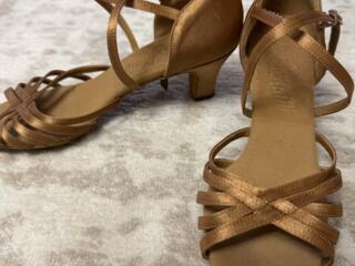 Танцевальные туфли