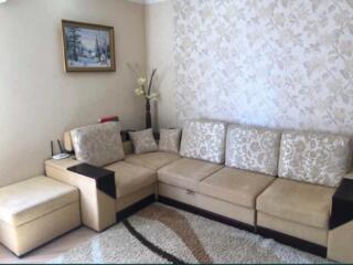 9828 Предлагаю к продаже просторную 1-комнатную ...